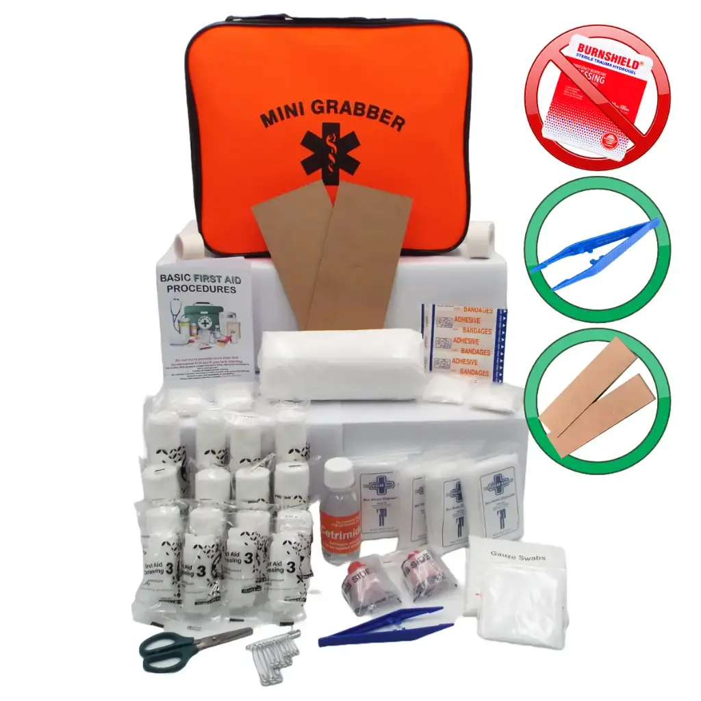 Regulation 3 (Factory) First Aid Kit (Government Spec) c/w Mini Grabber Bag